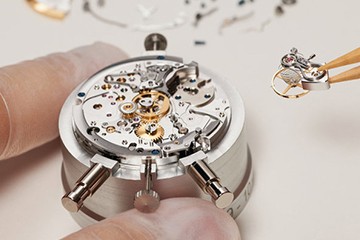 浪琴走快正常吗