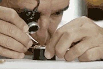 浪琴表不走了维修